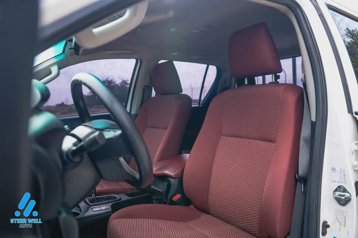 2022 Toyota Hilux GL 2.7L Automatic – GCC Specs Dual Cabin  Four Wheel Drive-10-10