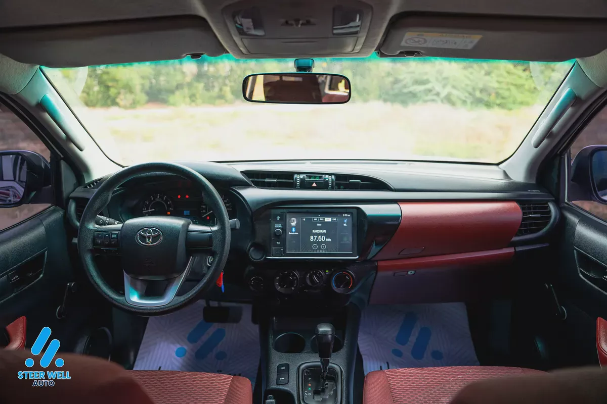 2022 Toyota Hilux GL 2.7L Automatic – GCC Specs Dual Cabin  Four Wheel Drive-11-11