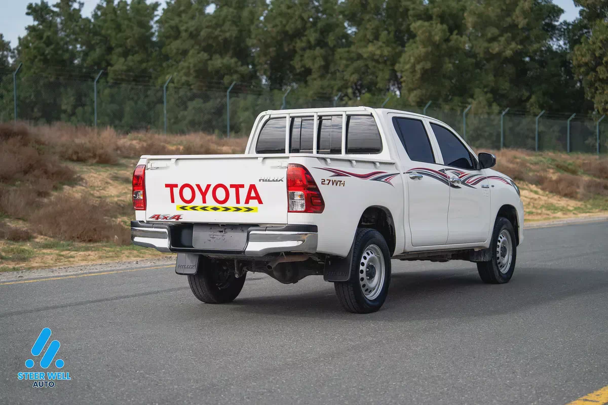 2022 Toyota Hilux GL 2.7L Automatic – GCC Specs Dual Cabin  Four Wheel Drive-6-6