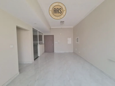 Close To Park Spacious 1BhK With Kitchen Appliances Full Facilities-4