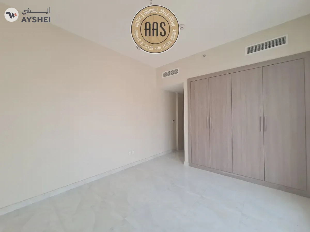 Close To Park Spacious 1BhK With Kitchen Appliances Full Facilities-12-12