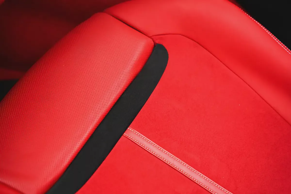 2024 FERRARI ROMA SPIDER WITH WARRANTY AND SERVICE CONTRACT-11-11