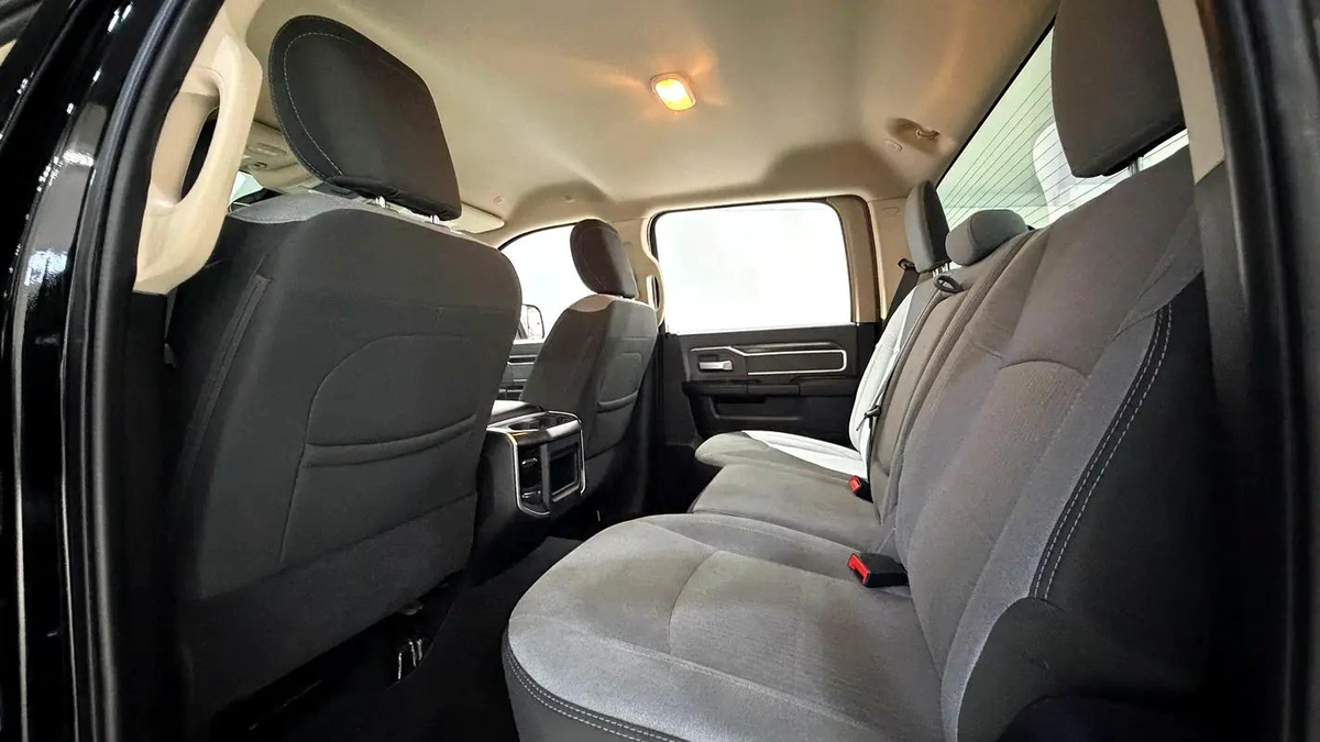 2020 DODGE RAM 2500 BIG HORN 6.4 LIMITED EDITION-8-8