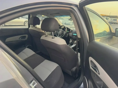 Chevorlet Cruze 2016 Gary color GacC calen car-2