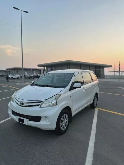 Toyota Avanza G 2015 GCC Specs - Reliable 7-Seater Family Car-0