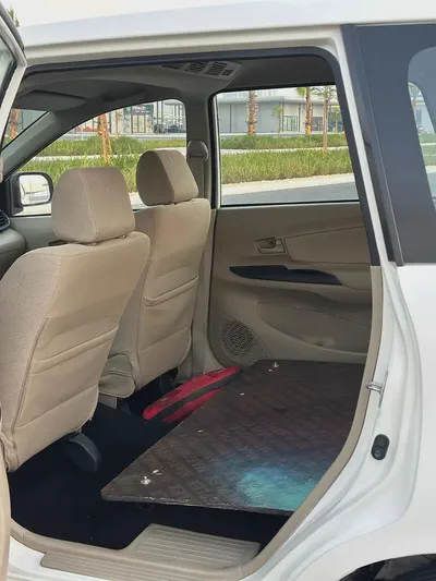 Toyota Avanza G 2015 GCC Specs - Reliable 7-Seater Family Car-7