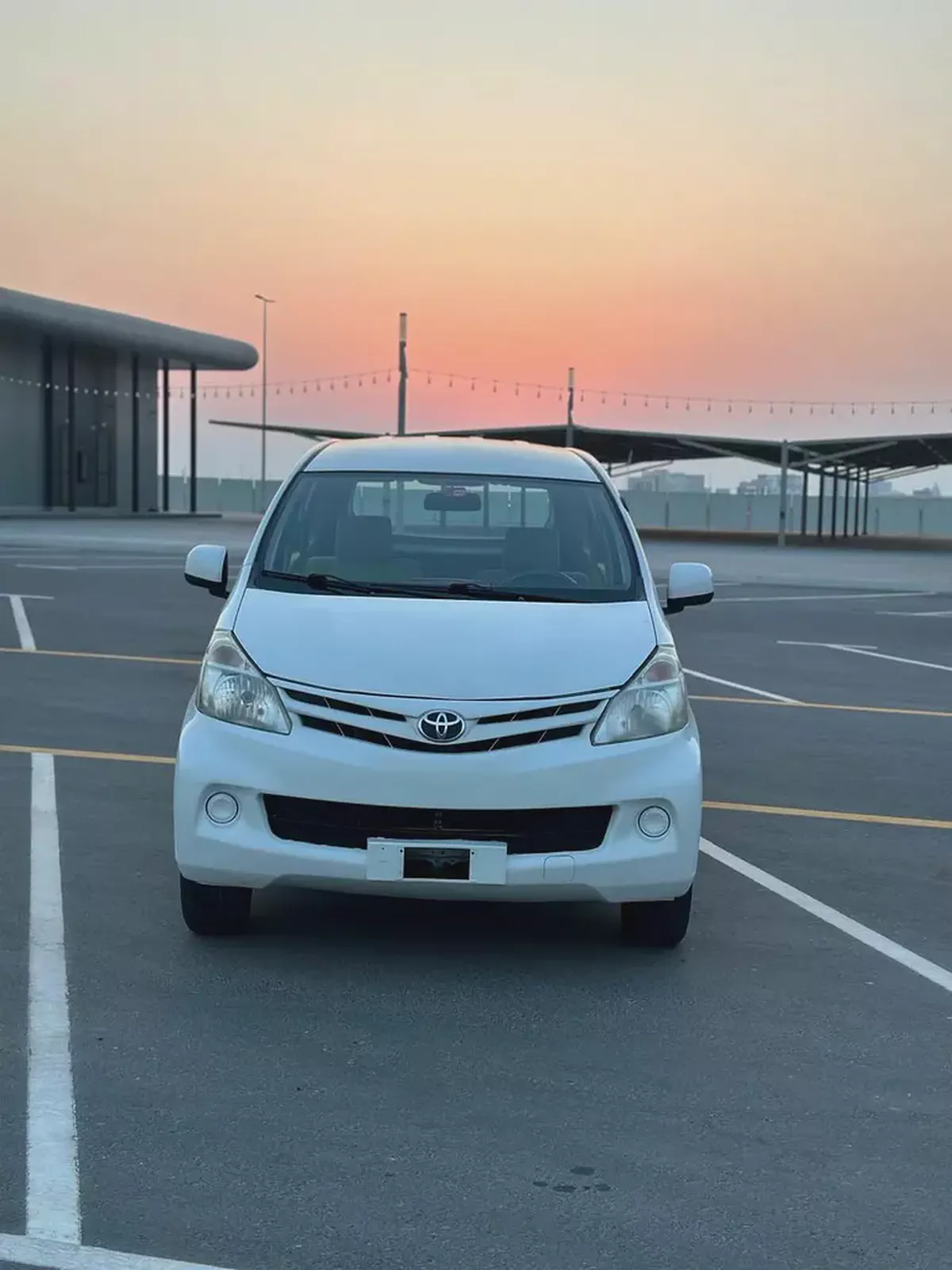 Toyota Avanza G 2015 GCC Specs - Reliable 7-Seater Family Car-2-2