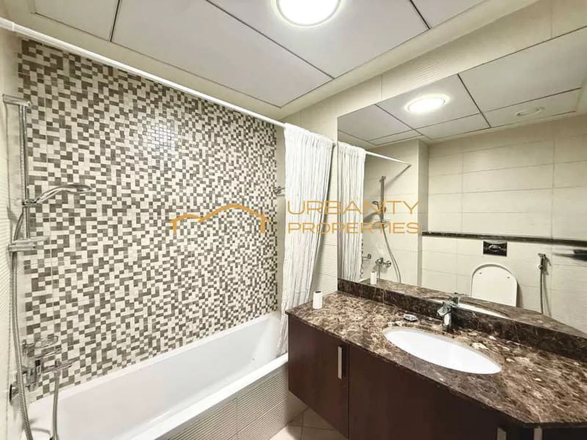 Spacious 3BR + Maid Townhouse | Huge Backyard | Rooftop Access-5-5