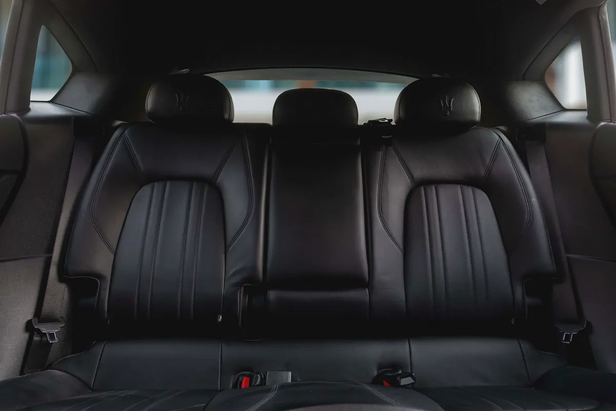 3,036 P.M |  GT Hybrid | 0% Downpayment | Maserati Service History | Under Warranty-11-11