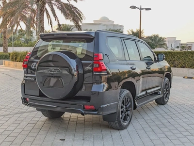 TOYOTA PRADO 2021 VXR ADVENTURE GCC V6 4.0L ACCIDENT FREE IN EXCELLENT CONDITION-13