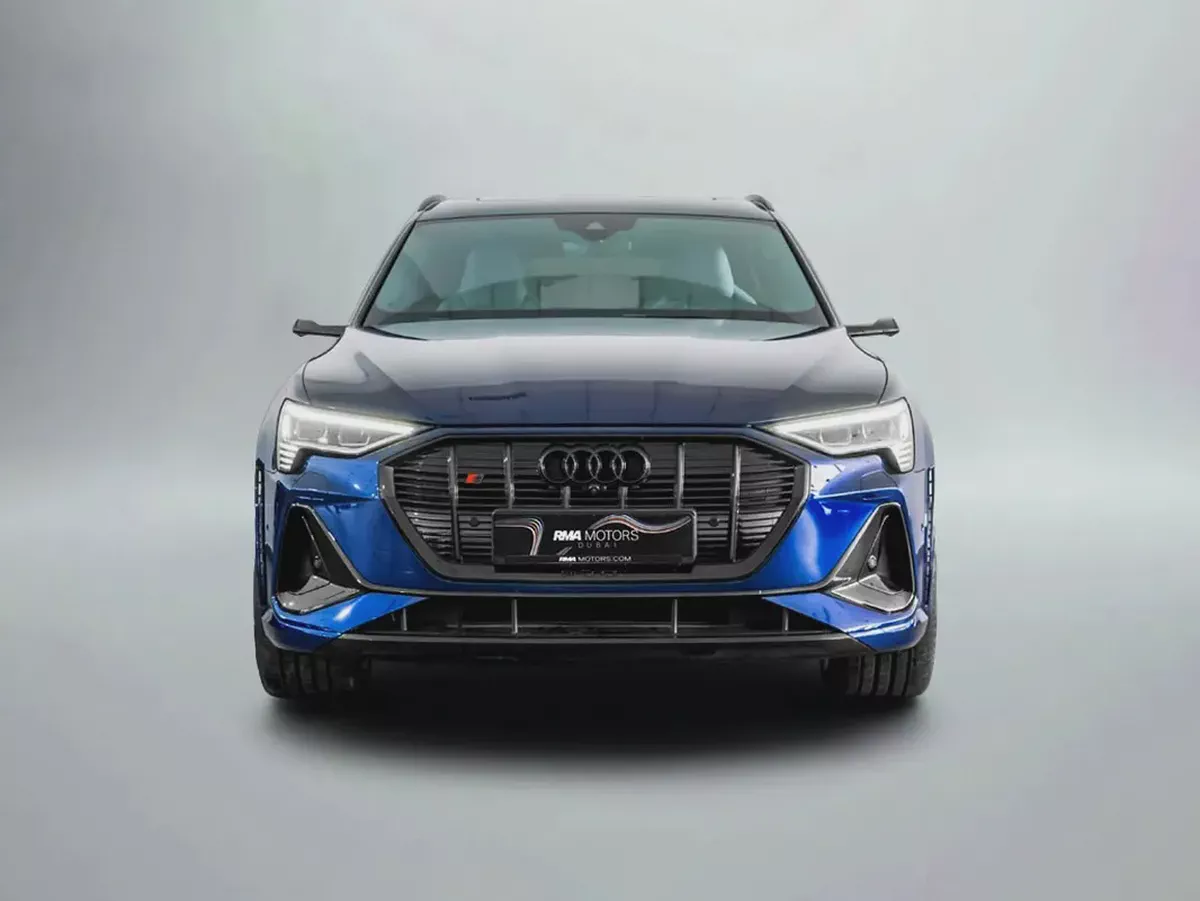 3,362 AED / 60 months | 0% DP | 2023 Audi E-Tron S / Battery Warranty and Service Pack-2-2