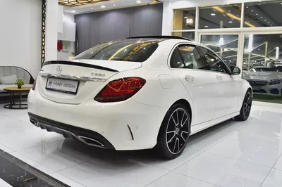 AED 1,765 EMi at 0% DP | Mercedes Benz C200 ( 2019 Model ) in White Color GCC Specs-5