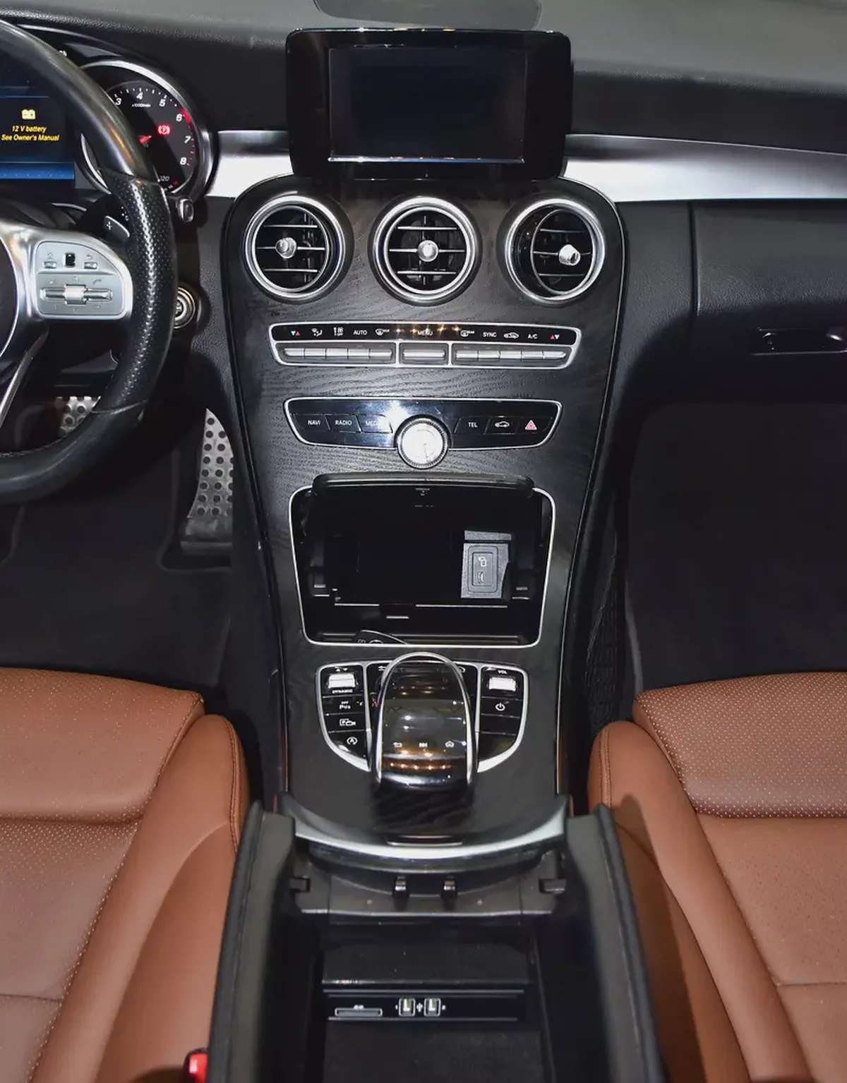 AED 1,765 EMi at 0% DP | Mercedes Benz C200 ( 2019 Model ) in White Color GCC Specs-14-14