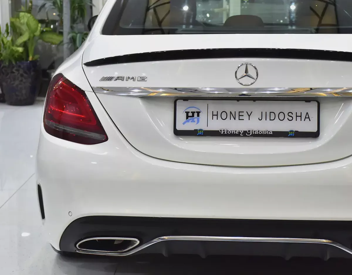 AED 1,765 EMi at 0% DP | Mercedes Benz C200 ( 2019 Model ) in White Color GCC Specs-7-7