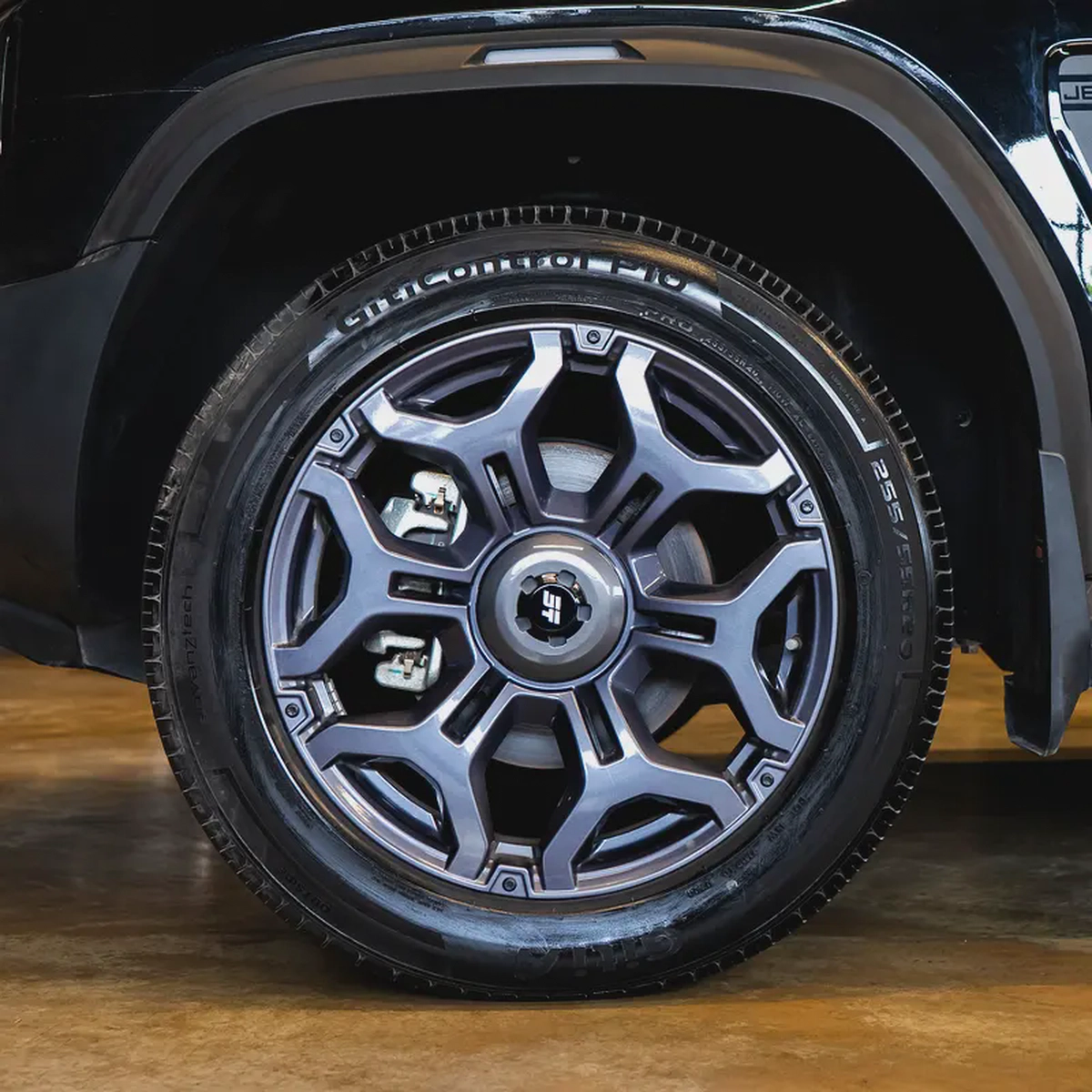 AED 2,164 P.M • 0% Downpayment • Jetour T2 • 1 Year Warranty-6-6