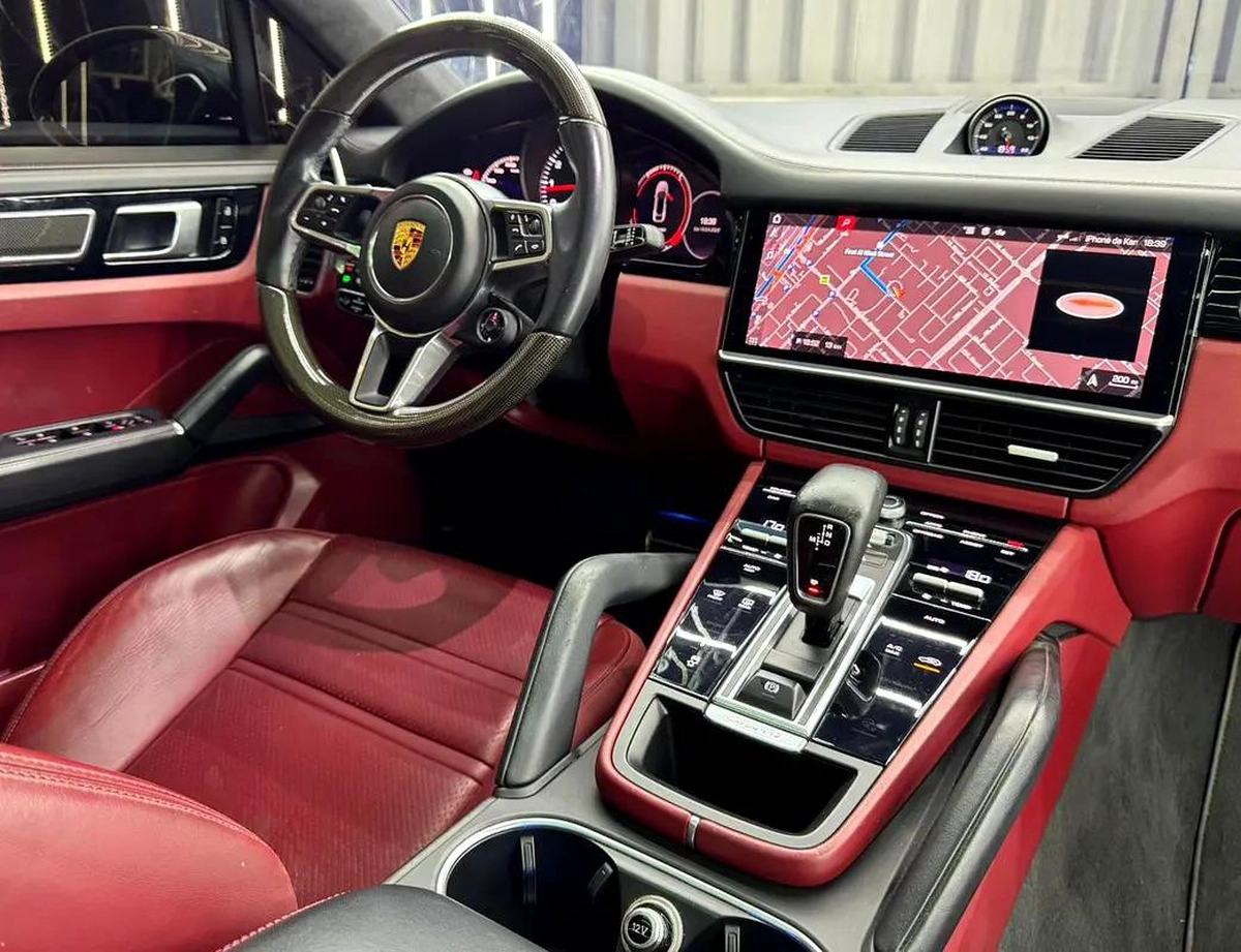 2021 Porsche Cayenne GTS | GCC | Excellent | Full Service History-5-5