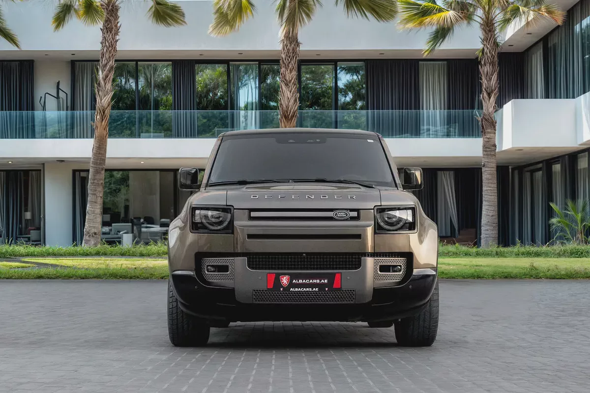 6,463 P.M |  Defender P300 | 0% Downpayment | Perfect Condition!-3-3
