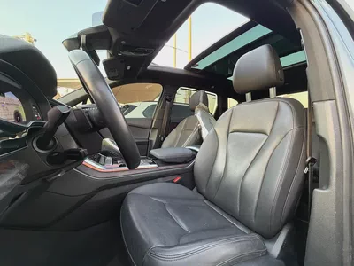 Audi Q7 55 TFSI quattro S line 2022 GCC Specs Free Paint-10