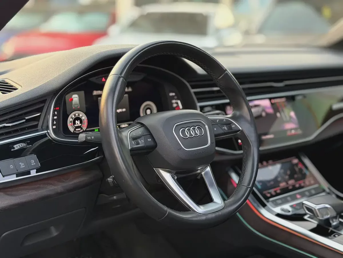 Audi Q7 55 TFSI quattro S line 2022 GCC Specs Free Paint-7-7