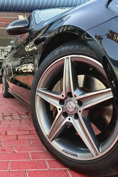 2015 Mercedes-Benz C-Class C200 | Japanese Specs | Pristine Condition-4