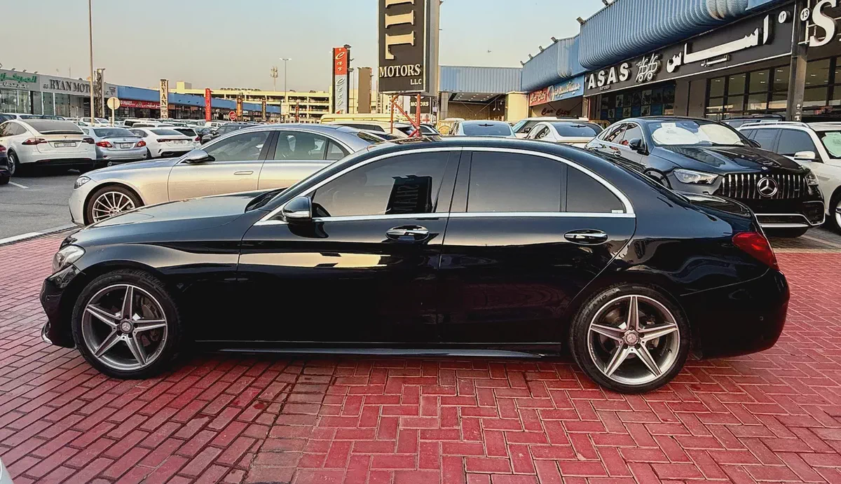 2015 Mercedes-Benz C-Class C200 | Japanese Specs | Pristine Condition-3-3