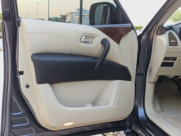 NISSAN PATROL 2014 FACELIFTED 2024 NISMO GCC IN EXCELLENT CONDITION