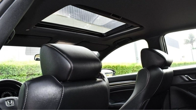 Honda Accord Sport  1.5L-7