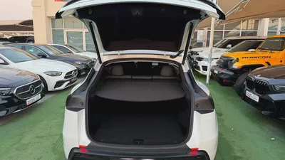 Tesla Model Y Long Range 2025 | GCC Specs | Original paint | under warranty-8