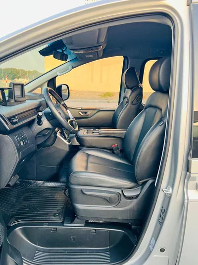 Hyundai Staria 11 SEAT-20