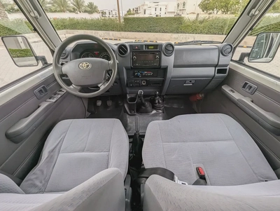 2018 Toyota Land Cruiser 70 Series LC 79 LX - GCC Specs-2