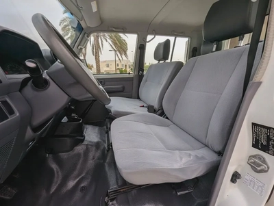 2018 Toyota Land Cruiser 70 Series LC 79 LX - GCC Specs-3