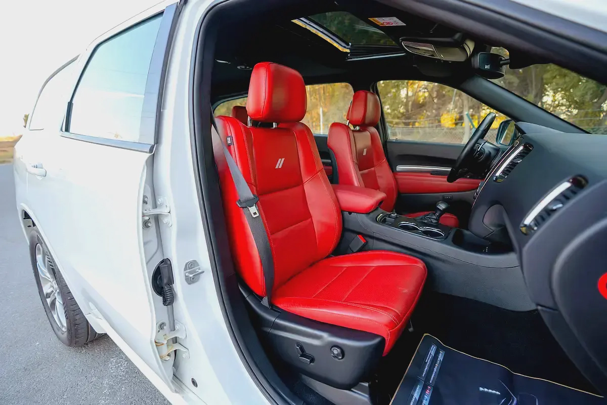 AED 1,695/Month | R/T 5.7L HEMI V8 | Free Wrranty | GCC Specs | REF#M63221-10-10