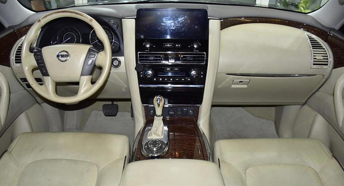Nissan Patrol Titanium V8 ( 2018 Model ) in Grey Color GCC Specs-3-3