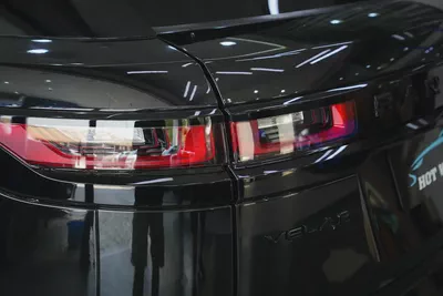 2021 - Range Rover Velar V6 - with warranty for 129,000.00 AED-8