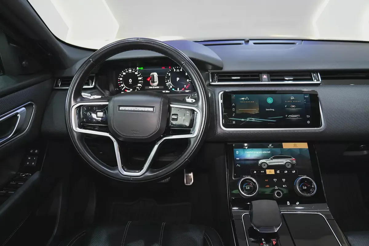 2021 - Range Rover Velar V6 - with warranty for 129,000.00 AED-15-15