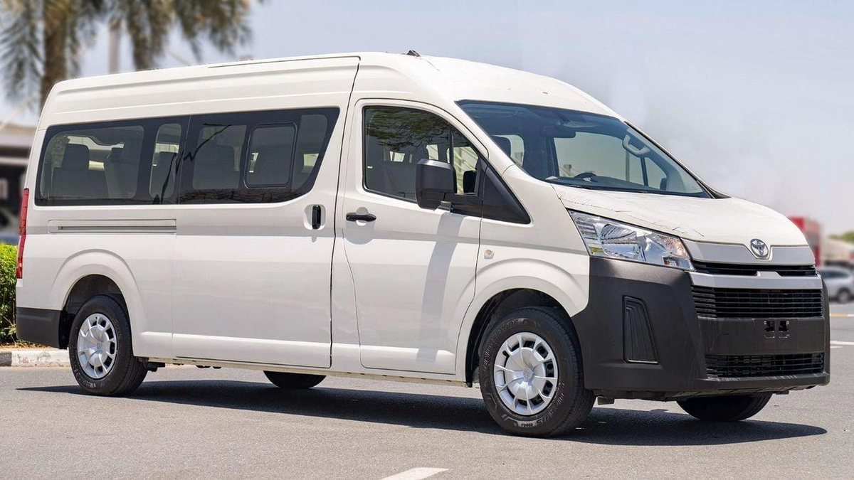 Toyota Hiace-24-24