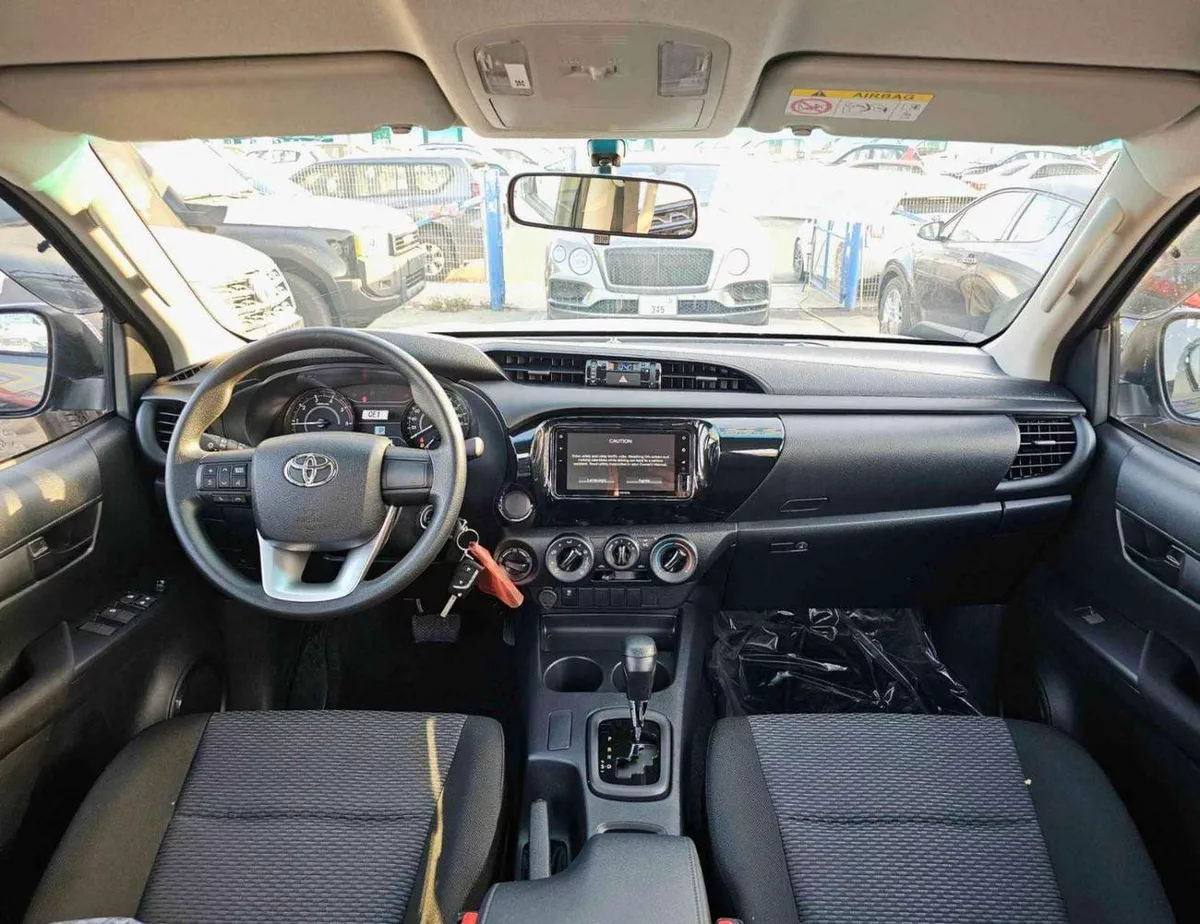 Toyota Hilux TOYOTA HILUX BASIC NARROW BODY || DOUBLE CABIN | 2.4L DIESEL A/T 4WD | PWR WINDOWS (CODE # HDA) GRAY-12-0