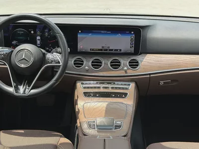 Mercedes-Benz E200 2021 / GCC Specs / 50,000 KM / Gold / Brown Interior-8