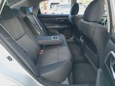Nissan Altima SV 2017, V4 GCC Specs Very Well Maintained No Any Issue-12