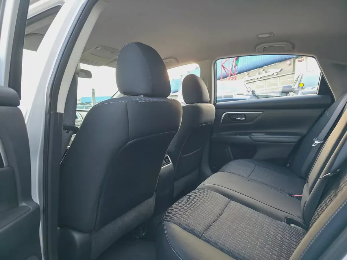 Nissan Altima SV 2017, V4 GCC Specs Very Well Maintained No Any Issue-9-9