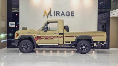 TOYOTA - LAND CRUISER - 70SERIES (GRJ79) - 2025 MODEL - V6 4.0L - 0KM - UNER WARRANTY FROM AGENCY-14