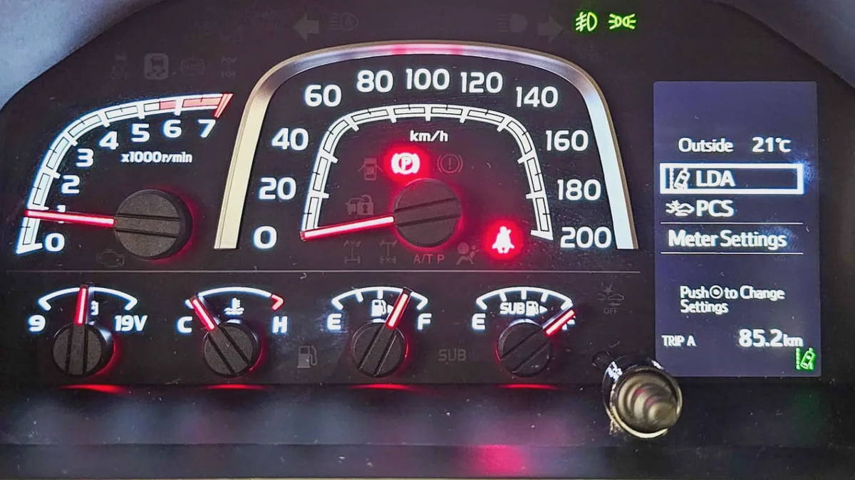 TOYOTA - LAND CRUISER - 70SERIES (GRJ79) - 2025 MODEL - V6 4.0L - 0KM - UNER WARRANTY FROM AGENCY-3-3