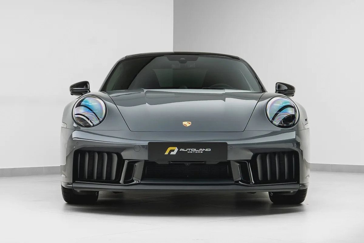 2025 PORSCHE 911 CARRERA GTS WITH WARRANTY.-3-3