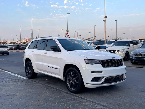 2020 Jeep Cherokee Sport - GCC Specs - Excellent Condition