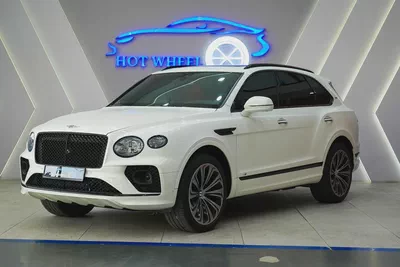 2021 - Bentley Bentayga V8 for 444,000.00 AED-0