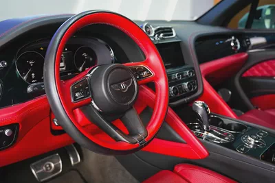 2021 - Bentley Bentayga V8 for 444,000.00 AED-9
