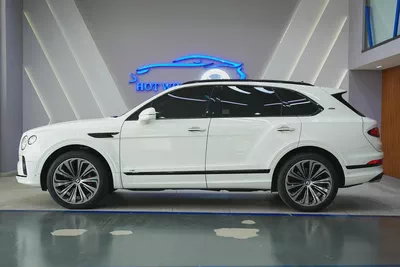 2021 - Bentley Bentayga V8 for 444,000.00 AED-5