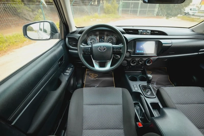 Hilux | Double Cabin 4x2 | Automatic | GCC Specs | Ref#T51049-8