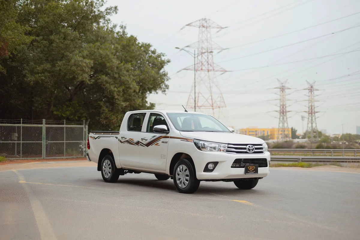 Hilux | Double Cabin 4x2 | Automatic | GCC Specs | Ref#T51049-1-1