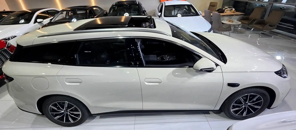 Brand New 2025 BYD Seal 06 Premium - Chinese Specs